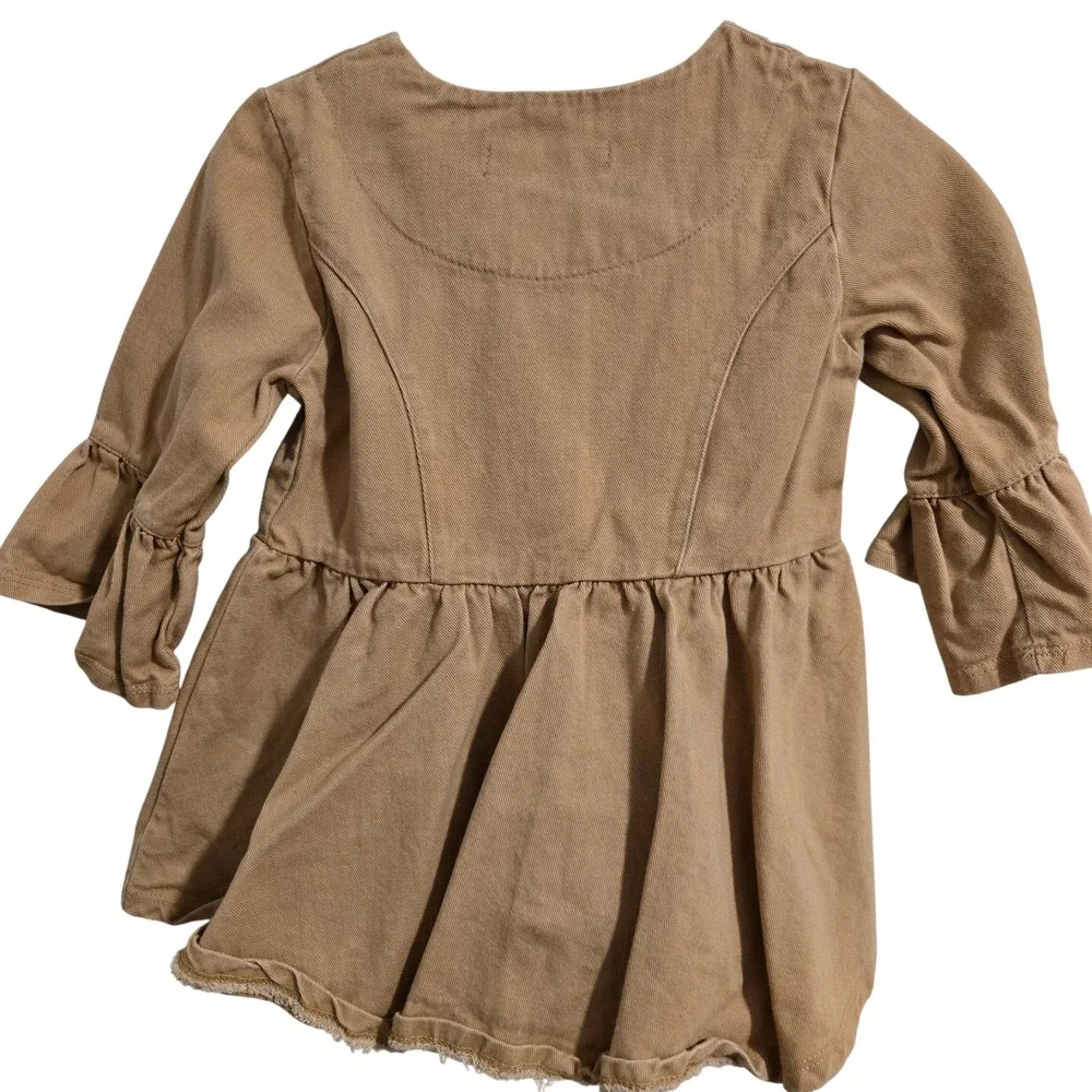 Jelly the Pug Girl's 3T‎ Tan Button Down Ruffle Peplum Long Sleeve Jacket - Picture 5 of 5